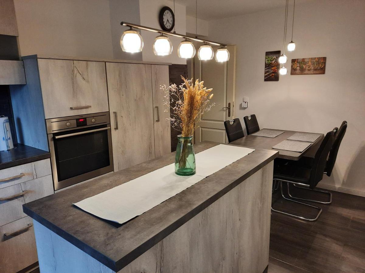 Ferienhaus Hinz Lohe-Rickelshof Bagian luar foto
