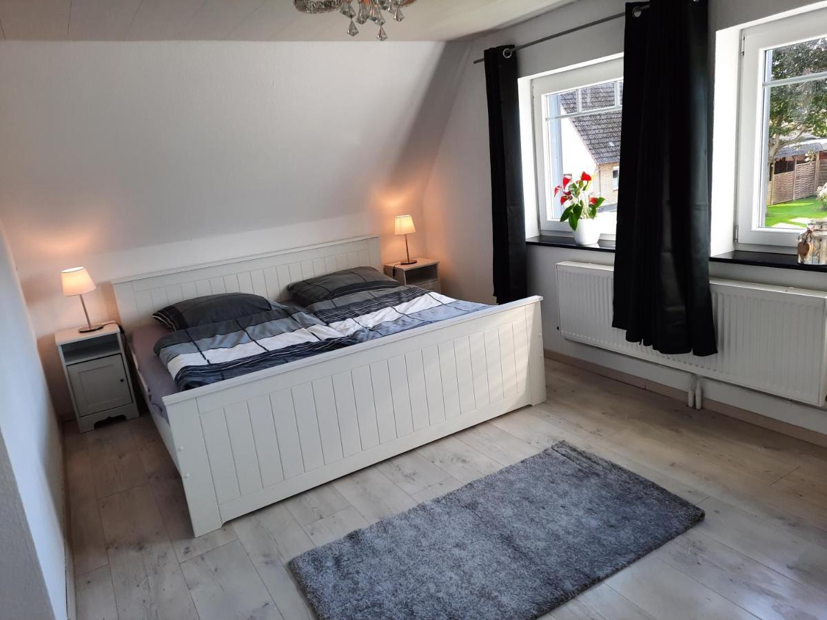 Ferienhaus Hinz Lohe-Rickelshof Bagian luar foto